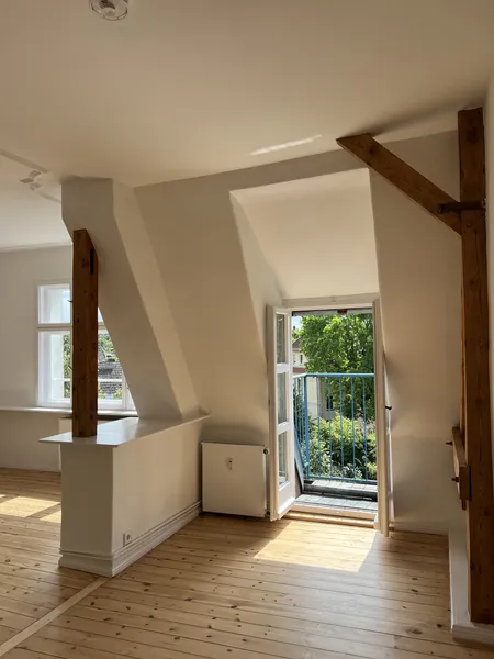 Viel Platz in Berlin: 4,5-Zimmer-Wohnung in Hermsdorf — photo 1